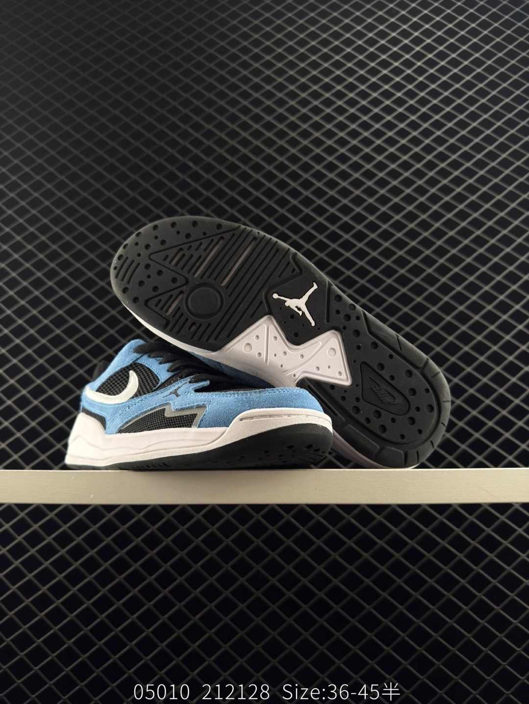 NK Air JORDAN CMFT ERA